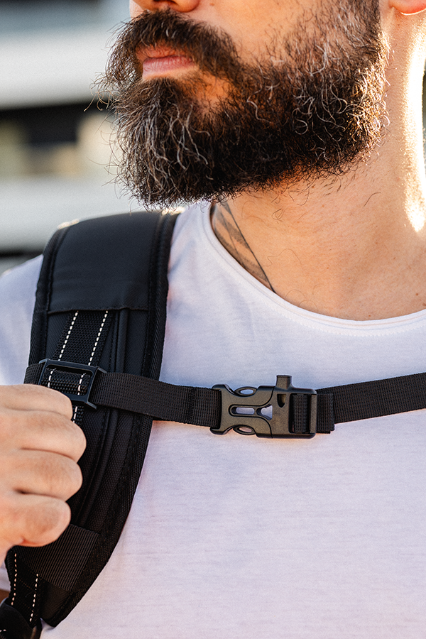 Vacuum compression backpack • Prometheus