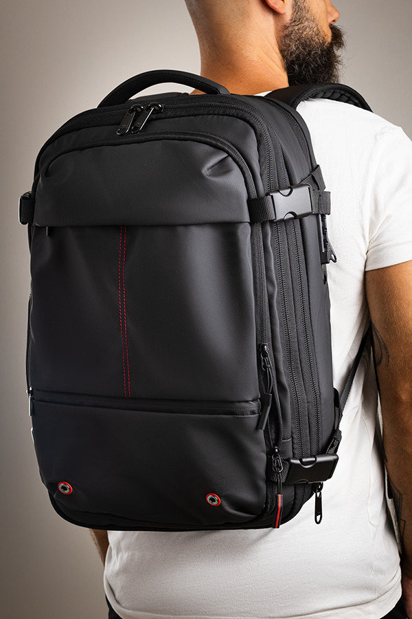 Vacuum compression backpack • Prometheus