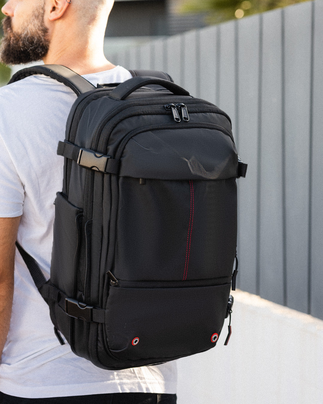 Vacuum compression backpack • Prometheus