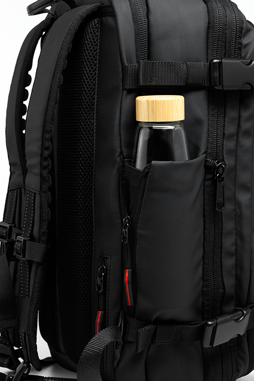 Vacuum compression backpack • Prometheus
