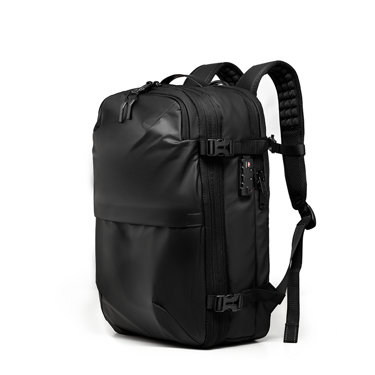 Vacuum compression backpack • Atlas Vault