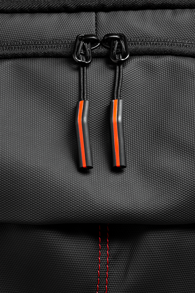 Vacuum compression backpack • Prometheus